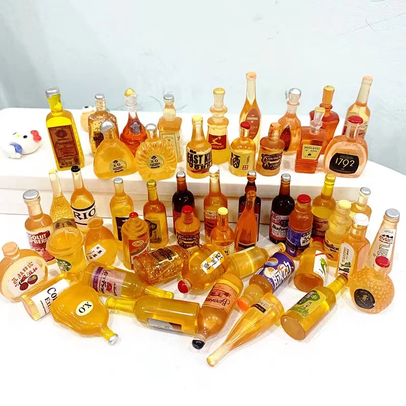 Monochrome Mix Resin 3D Simulated Wine Bottles For House Ornaments DIY Mobile Phone Shell Attached To Refrigerator Accessories