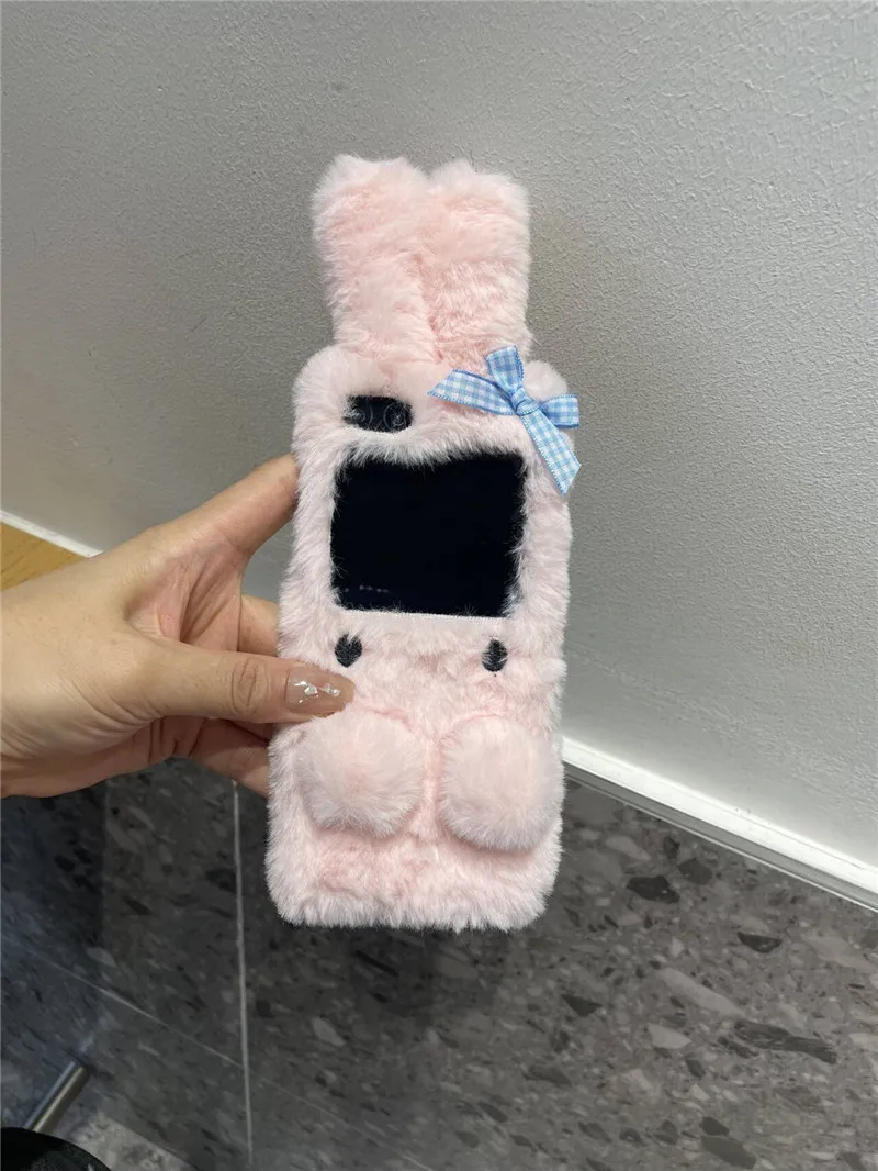 Fai da te simpatico cartone animato soffice custodia in peluche per Samsung Galaxy Z Flip6 custodia per Galaxy Z Flip5 Cover Z Flip4 Z Flip3 cinturino palla di pelo