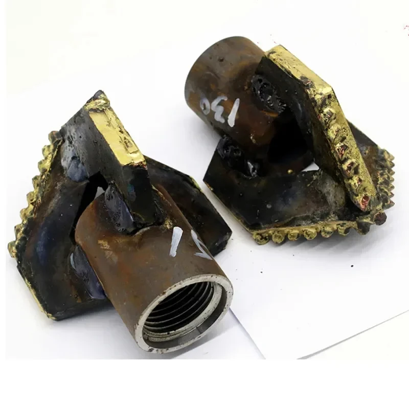 

【Hot】1pc Small Trefoil Drill Bit Three Wing Triangular Alloy Water Well Mudstone Bit For 50/42 Drill Pipes