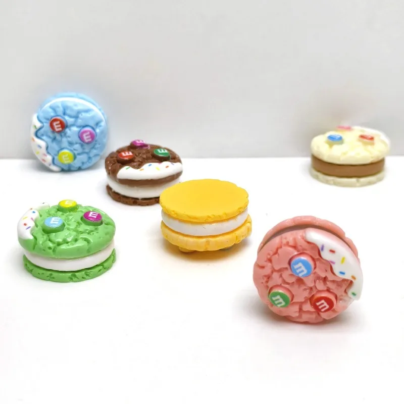 10Pcs Delicious Mini Macaron Sandwich Cookie Jewelry Simulation Playthings DIY Accessories