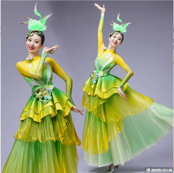 Opening Dance, Grand Skirt Display, Women's Spring Festival Gala Stage, Modern Dance Costumes