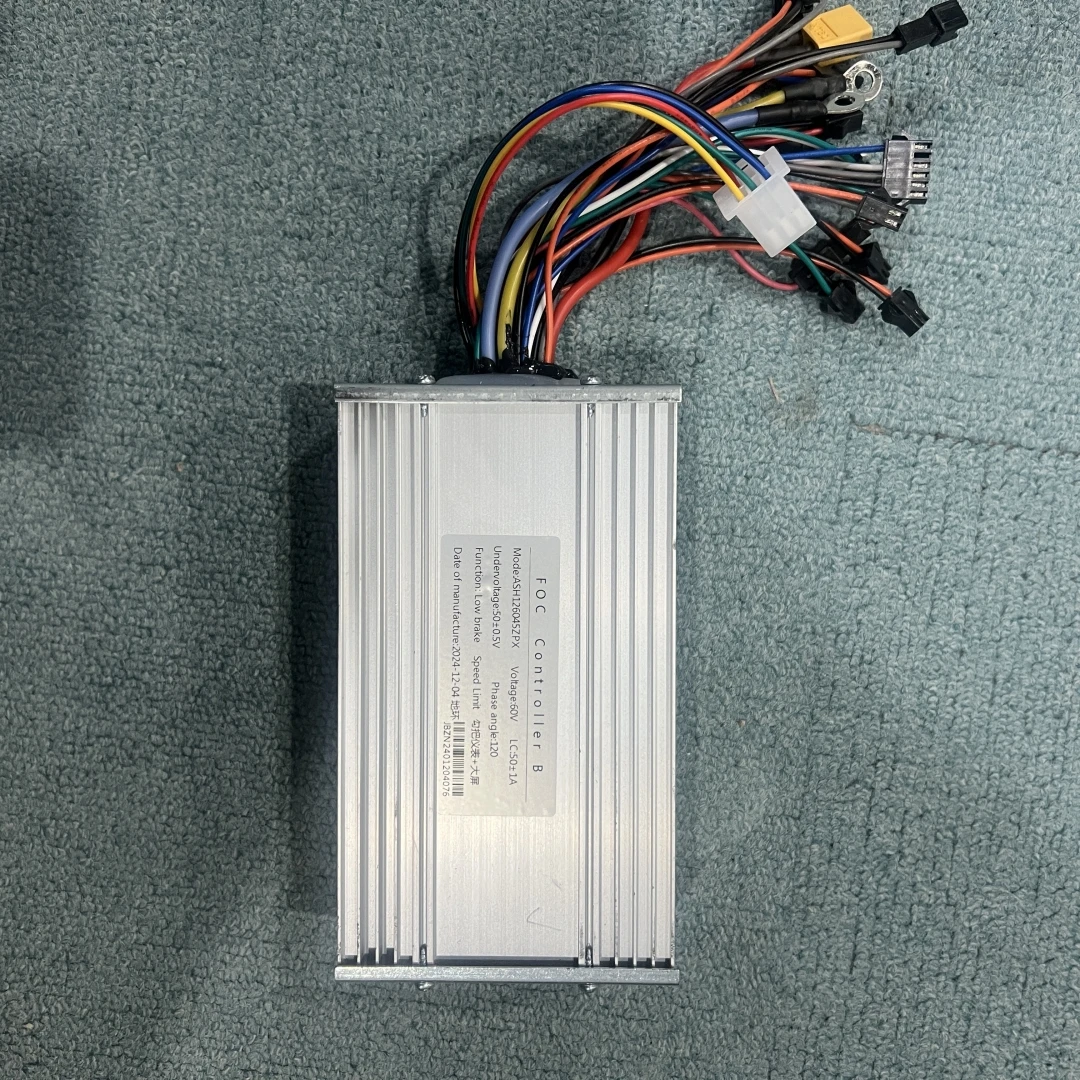 Wholesale FOC 60V 5600W 6000W - 60V 5600W Dual Motor Electric Scooter recension och pris