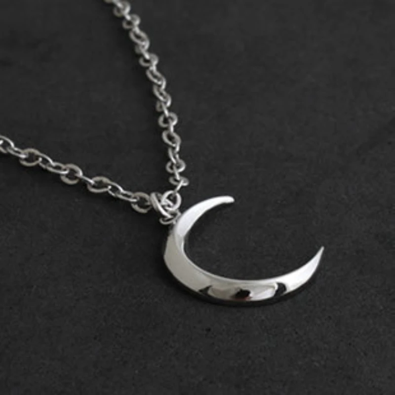 Stainless Steel Necklace New Fashion Moon Chain Pendant Simplicity Necklaces for Women Jewelry Accessories Party Charm Gifts