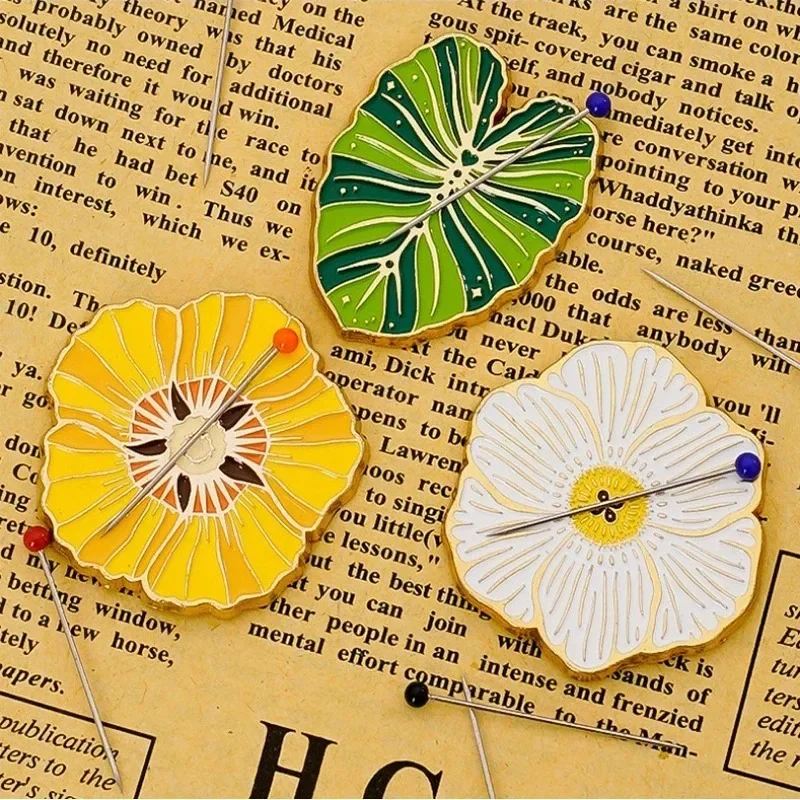 1PC Needle Magnetic  Minder Flower Leaf Shape Needle Keeper Holder Embroidery Needlework Accessories Knitting Needle Supplies