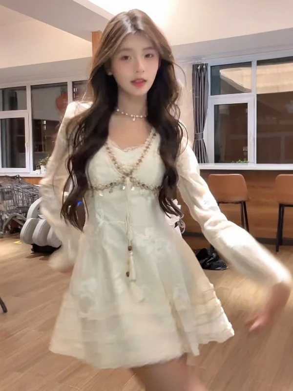 

Милая юбка-шорты Sweet Fairy со сборками на талии, V-образным вырезом, зимняя, трендовая, уникальная, нежная, красивая, маленький размер, женская юбка-шорты