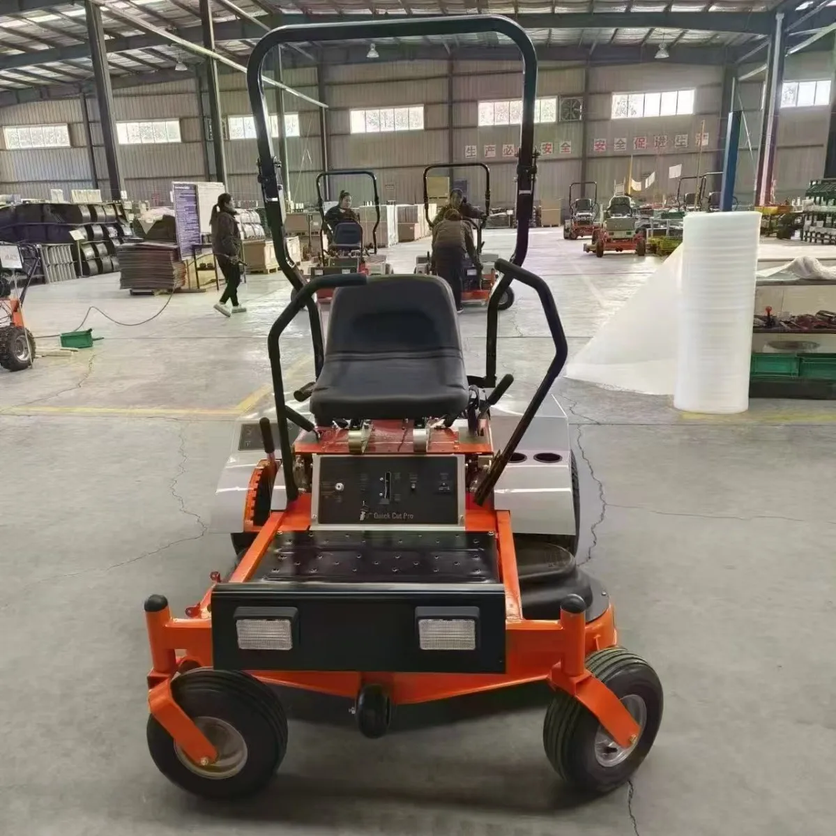 Zero Turn Lawn Mower Self Propelled Industrial High Horsepower Ride on Mower Municipal Greening Wilderness Clearing