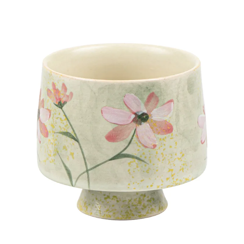 

Hand painted daisy ceramic cup, household teacup, goblet