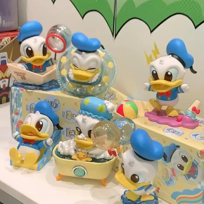 

Disney Donald Duck 90th Anniversary Series Anime Fgiure Model Decoration Toys Desktop Doll Children's Day Gift Toys