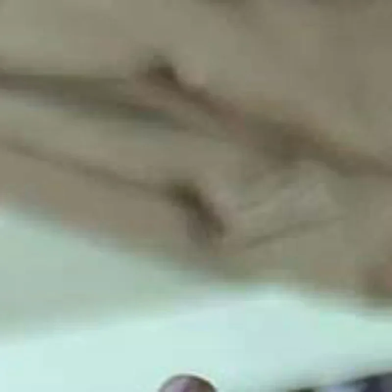 

HERORANGE Glacier Mirror Water Glazed Lip Glaze Moisturizes And Moisturizes, Forming A Film That Is Not Easy To Fade