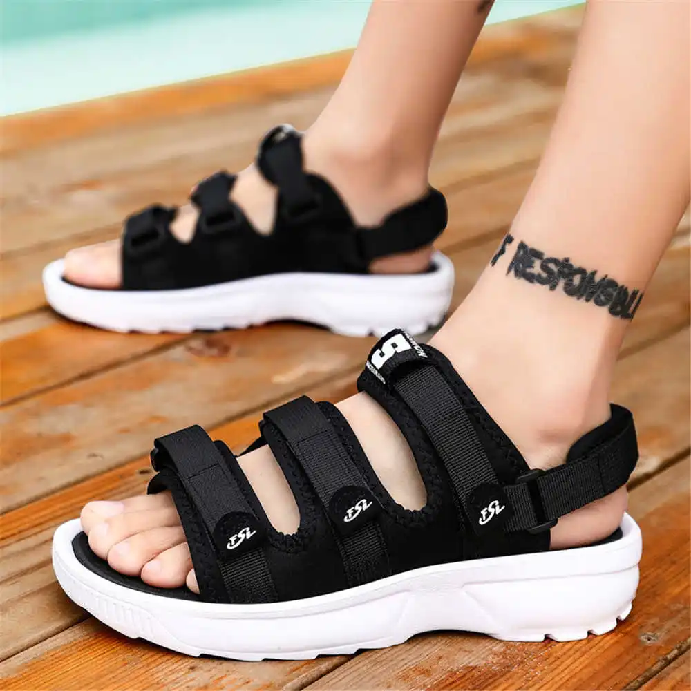 Aspecto Slingback aumenta chanclas deportivas para hombre, zapatillas, zapatos para deportes acuáticos, sandalias amarillas, zapatillas estéticas