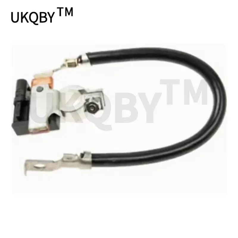 61129215952 Car Bat…