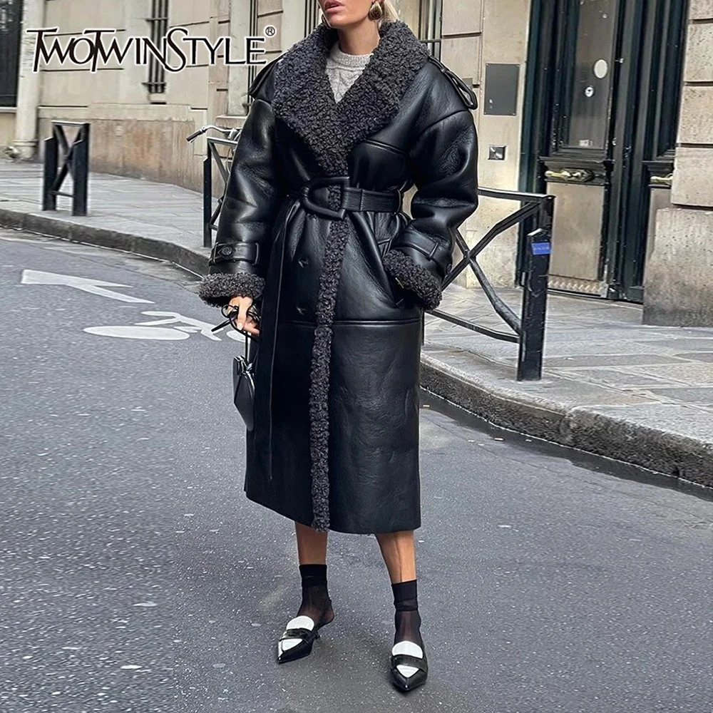 

TWOTWINSTYLE Fashion Street Lamb Wool Coat for Women Lapel Long Sleeve Spliced Belt Slim Mid Length Leather Trench Female Style