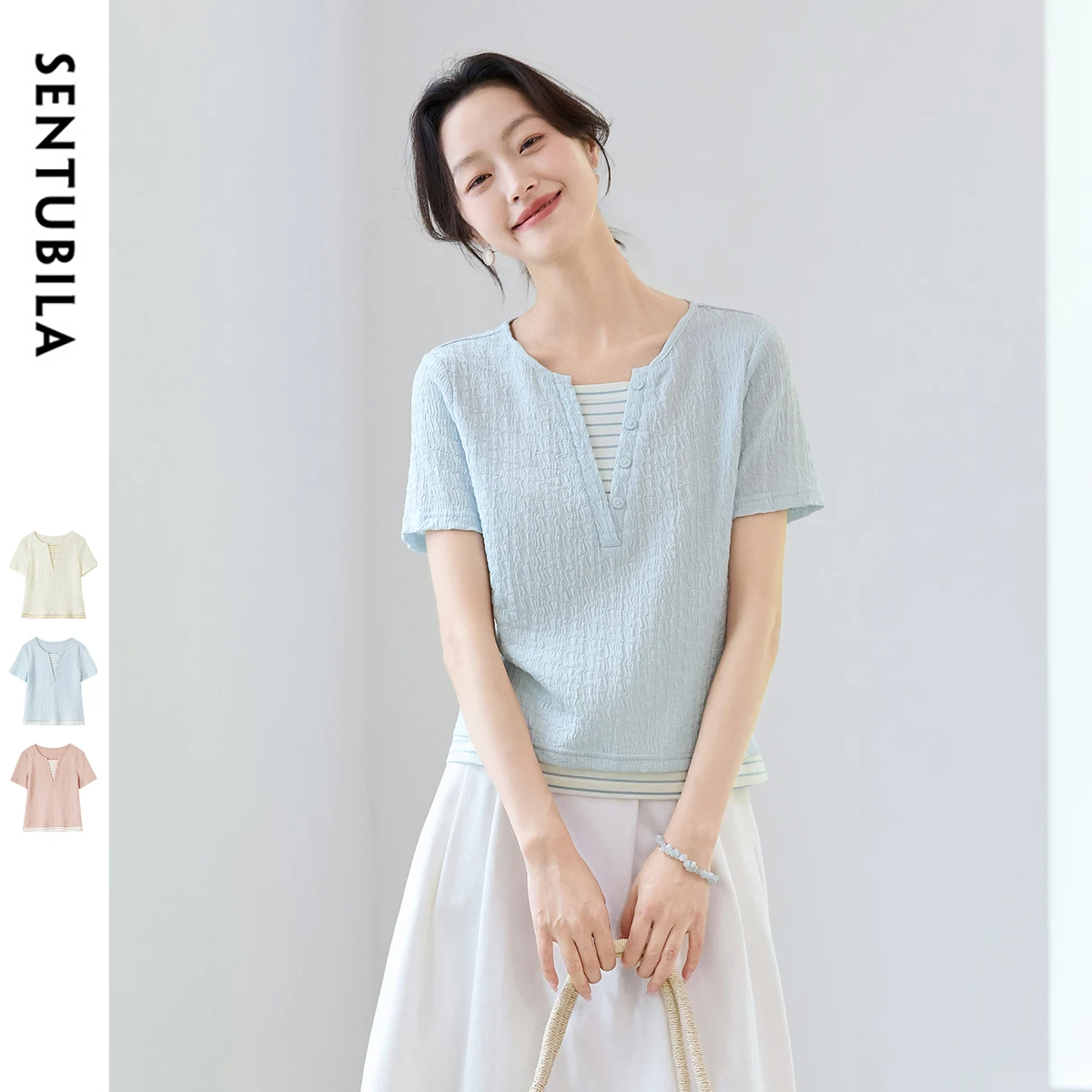 

SENTUBILA Short Sleeve Knit V-neck Women's Sweater Summer Water Ripple Texture Breathable Elastic Splicing T-shirt Top 152TD1608