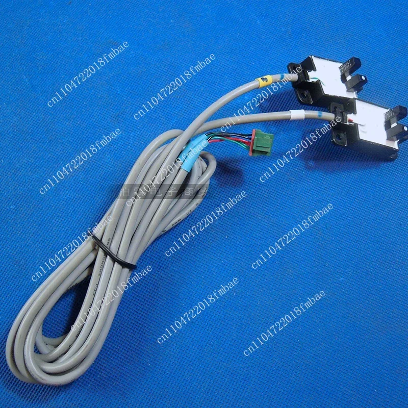 Automatic Door & Induction Switch. 30042027 Receiving Board.Applicable To Air Conditioner Cabinet Photoelectric Door.