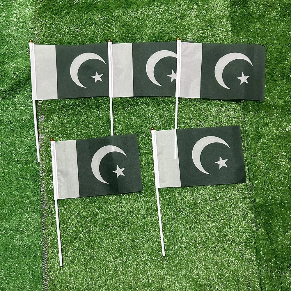 

SKY FLAG Pakistan Hand Waving Flag 50/100pcs 14*21cm Pakistan Small National Flags with Plastic Flagpoles