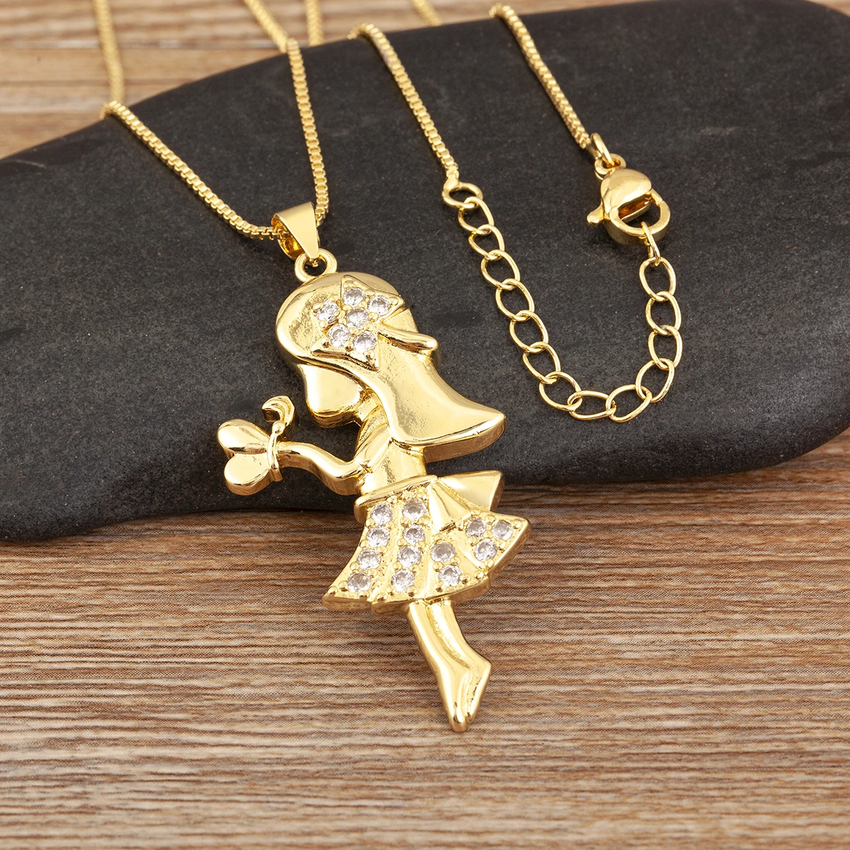 새로운 트렌디 남녀 공용 참 펜던트 목걸이 여성 남성용 반짝이는 크리스탈 지르콘 구리 DIY 체인 링크 쥬얼리 생일 선물