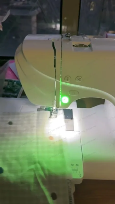 

Автоматическая вышивальная машина MRS600, 110В/220В, многофункциональная бытовая вышивальная машина с ЖК-экраном