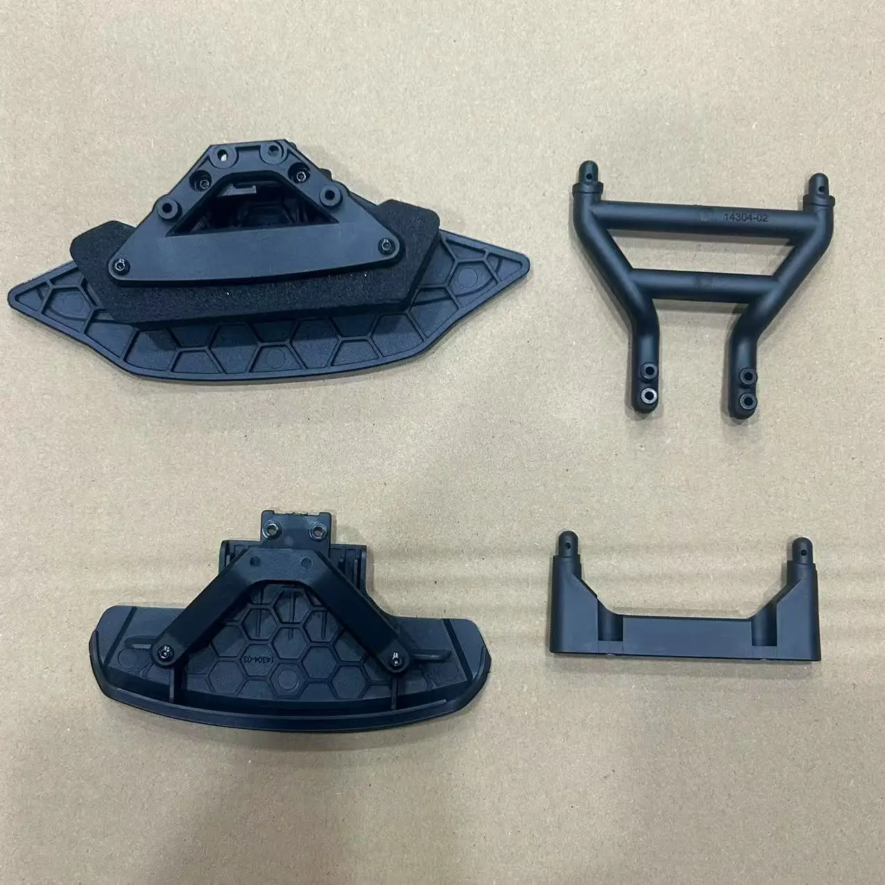 

Front and Rear Anti-collision Shell Pillar Modification Parts for MJX 14304 1/14 Remote Control Cars Upgraded Accessories