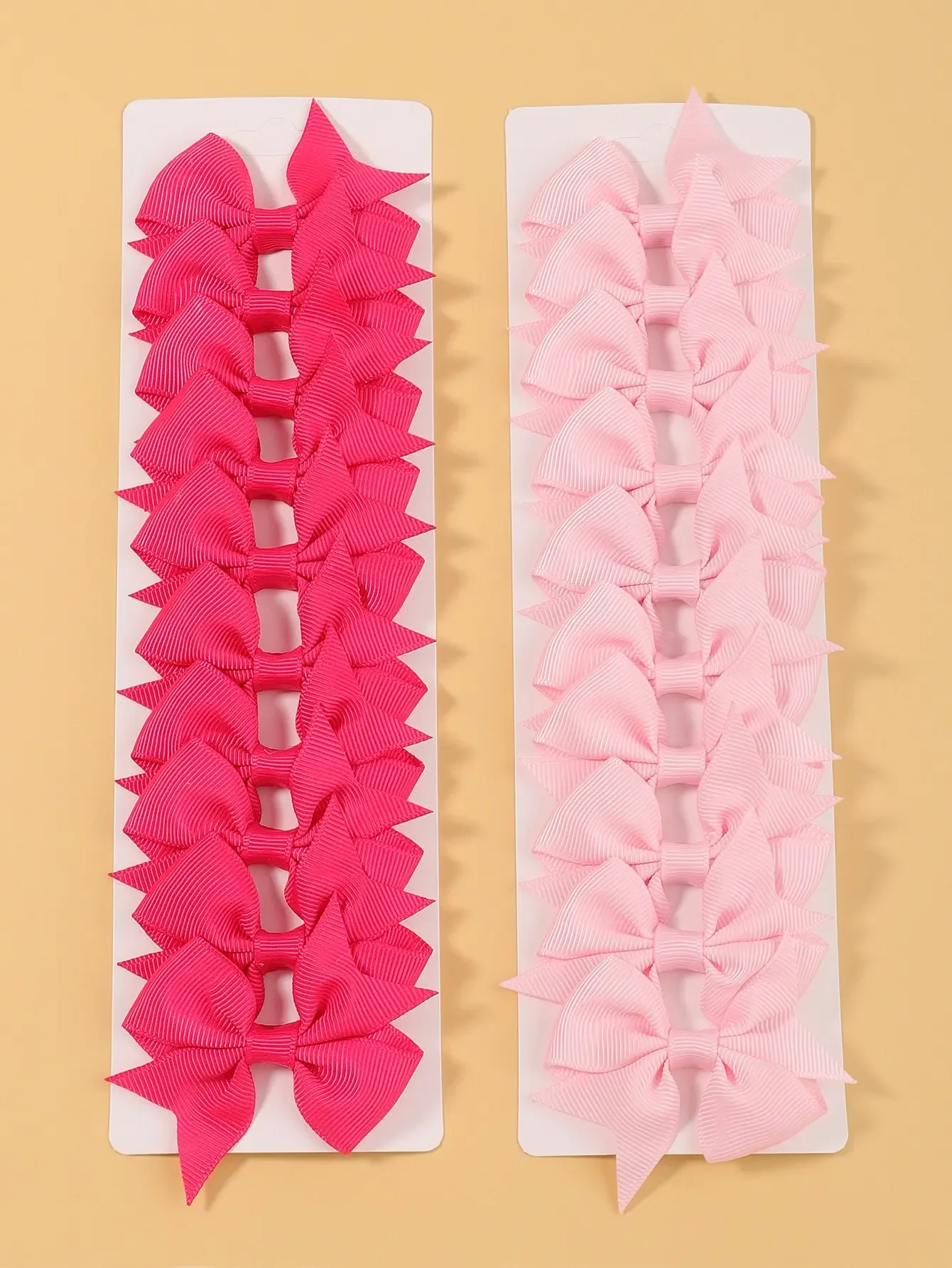 Рисунок 2 - заколки для волос с бантиками в