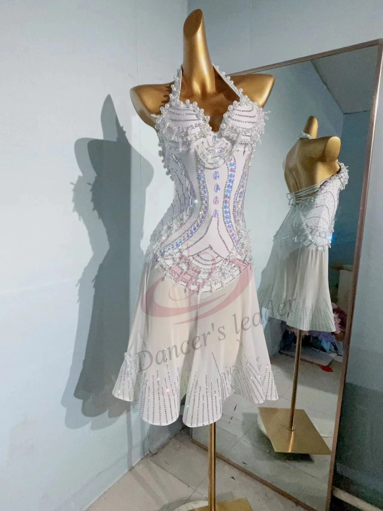 ラテンダンスステージ衣装ドレスハイエンドカスタマイズされた国際競技ダンサー競技服フルパールスリムフィット