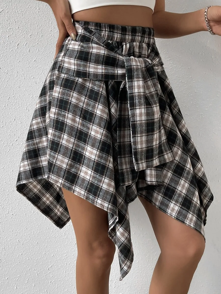 

Plaid Print Front Knot Asymmetric Hem Skirt