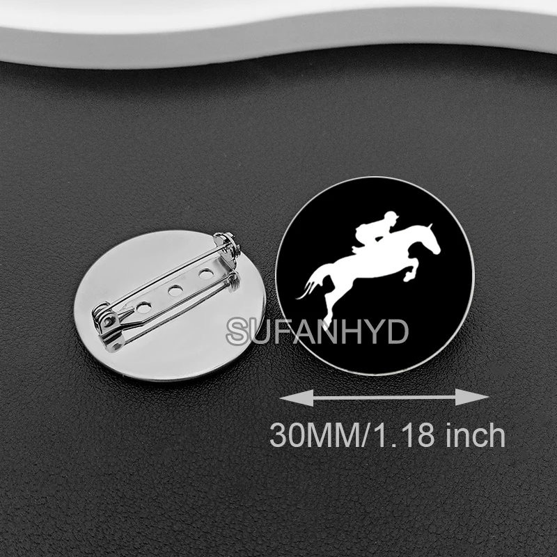 بروش سباق الخيل من الفولاذ المقاوم للصدأ ، جودة عالية ، مجوهرات عصرية ، شارة الحصان ، دبوس طوق الحيوان ، الموضة #3