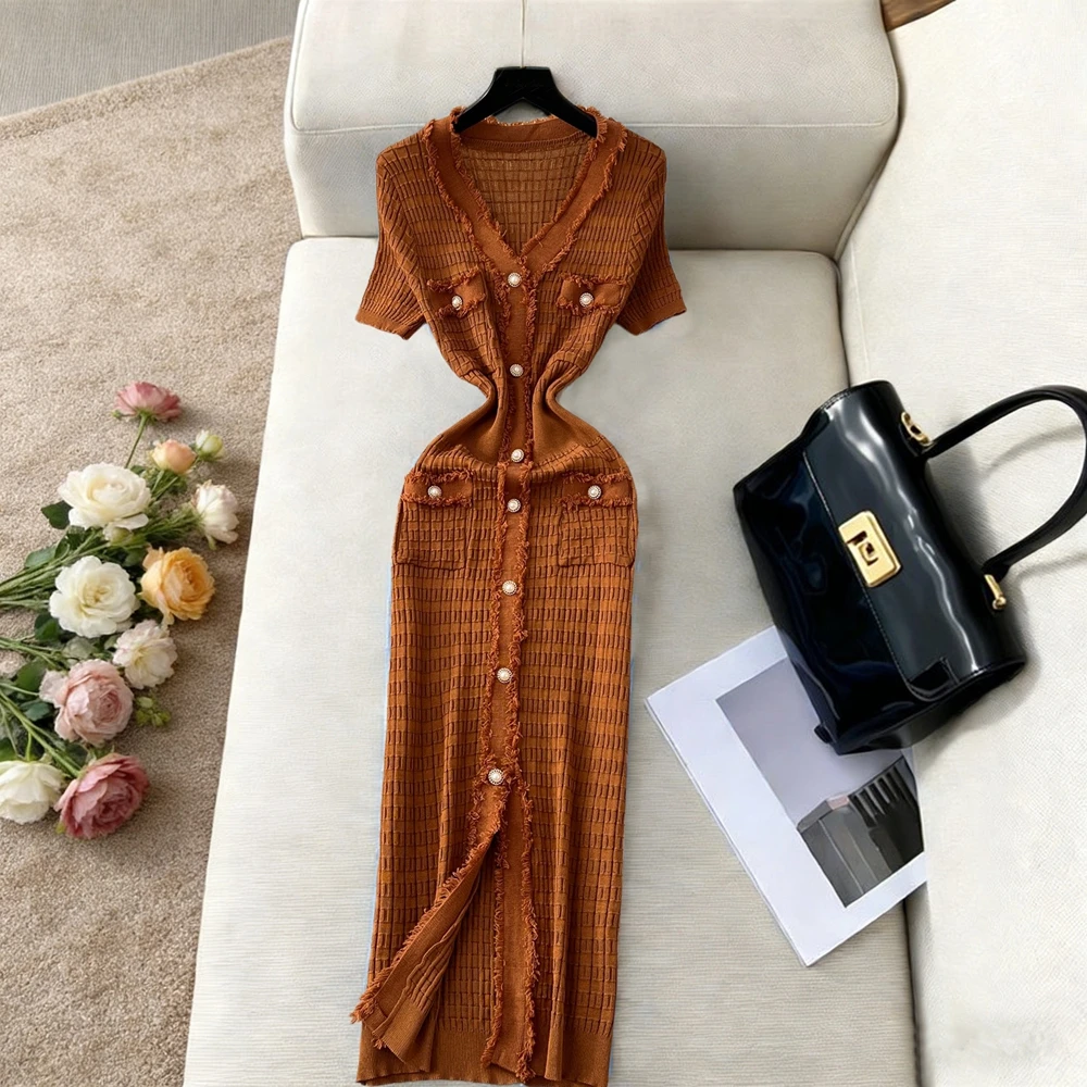 YuooMuoo Merk Mode Parel Knopen Gebreide Lange Jurk Lente Zomer Luxe V-hals Bodycon Trui Jurk Kantoor Dame Vestidos