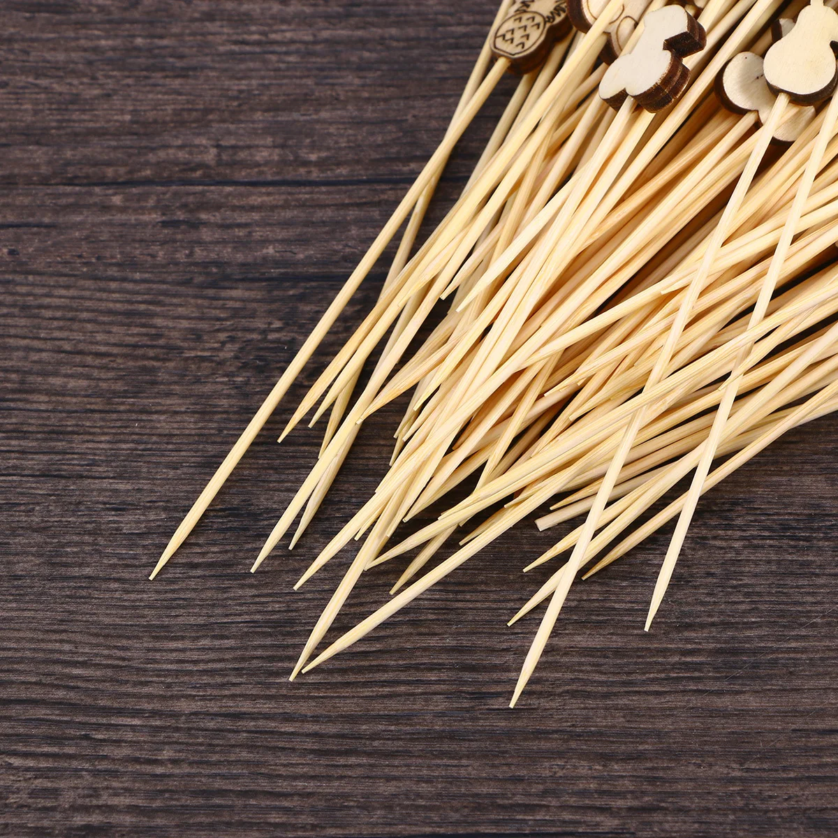 

100Pcs Eco-Friendly Wooden Picks Simple Design Food Drink Appetizer Party Supplies 12cm Assorted Fruit Food Picks