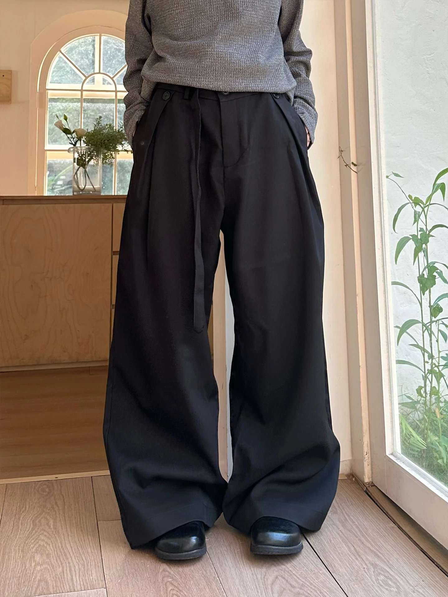

Casual Wide Leg Suit Pants for Men And Women with Pleats Never Stay up Late Black High Waist Long Pants for Couples