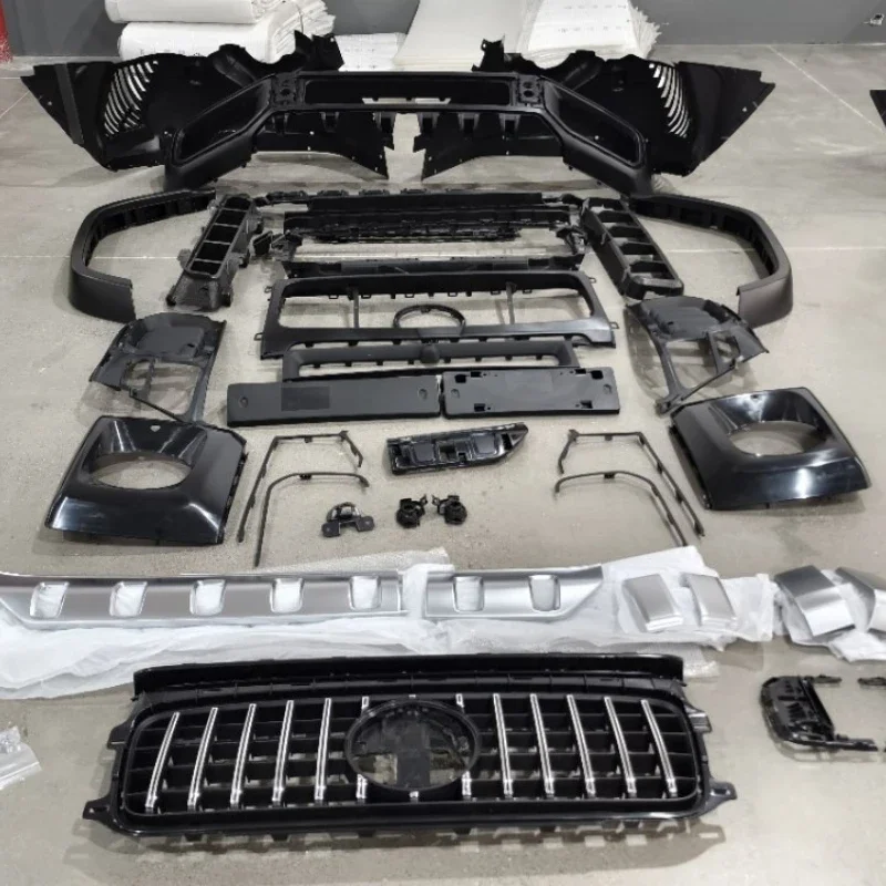 Suitable for Mercedes-Benz big G500g350g400D modification and upgrade 25-year-old W465G63 front bar new dark night surround kit