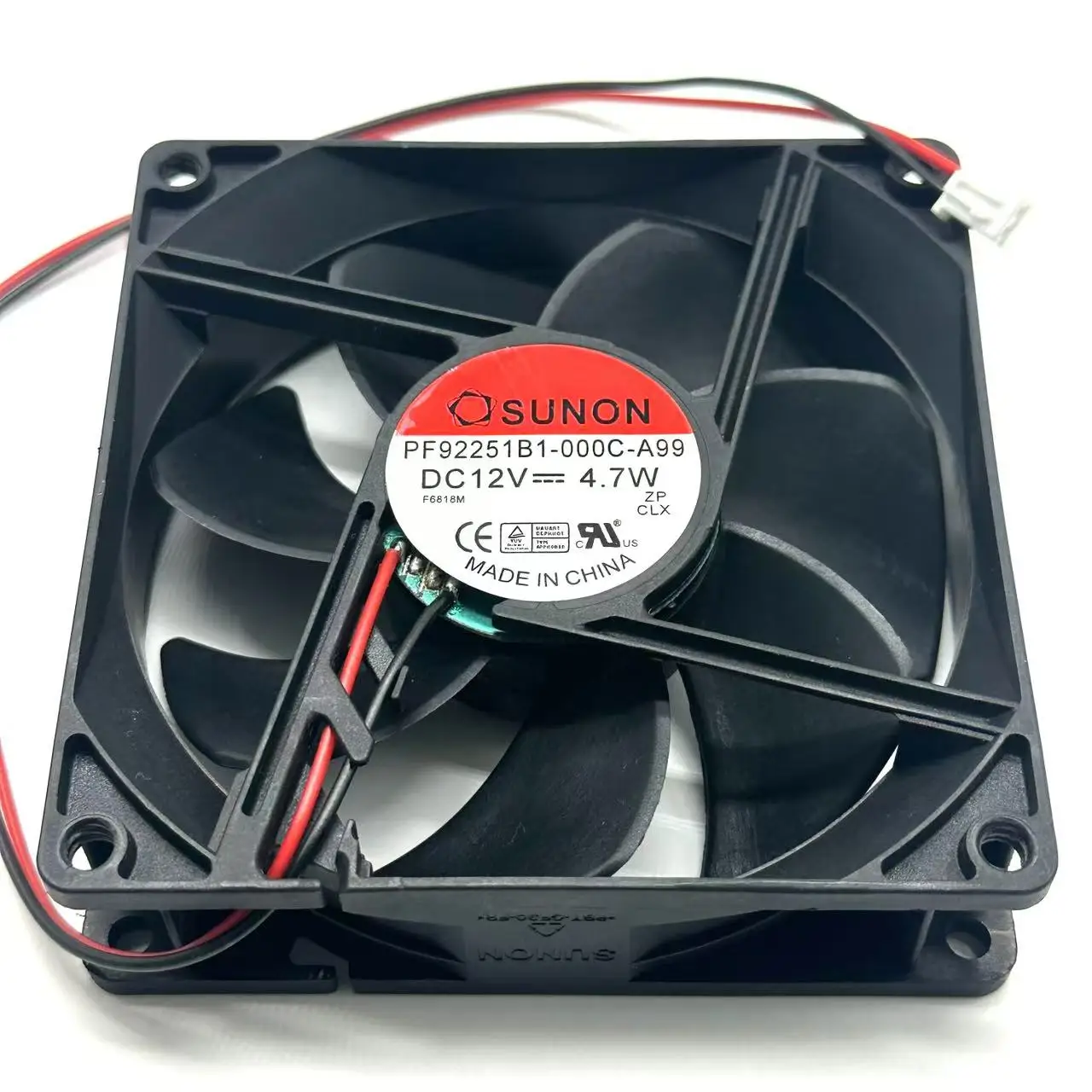 

SUNON EE92251B1-000C-A99 DC 12V 4.7W 92x92x25mm 2-Wire Server Cooling Fan