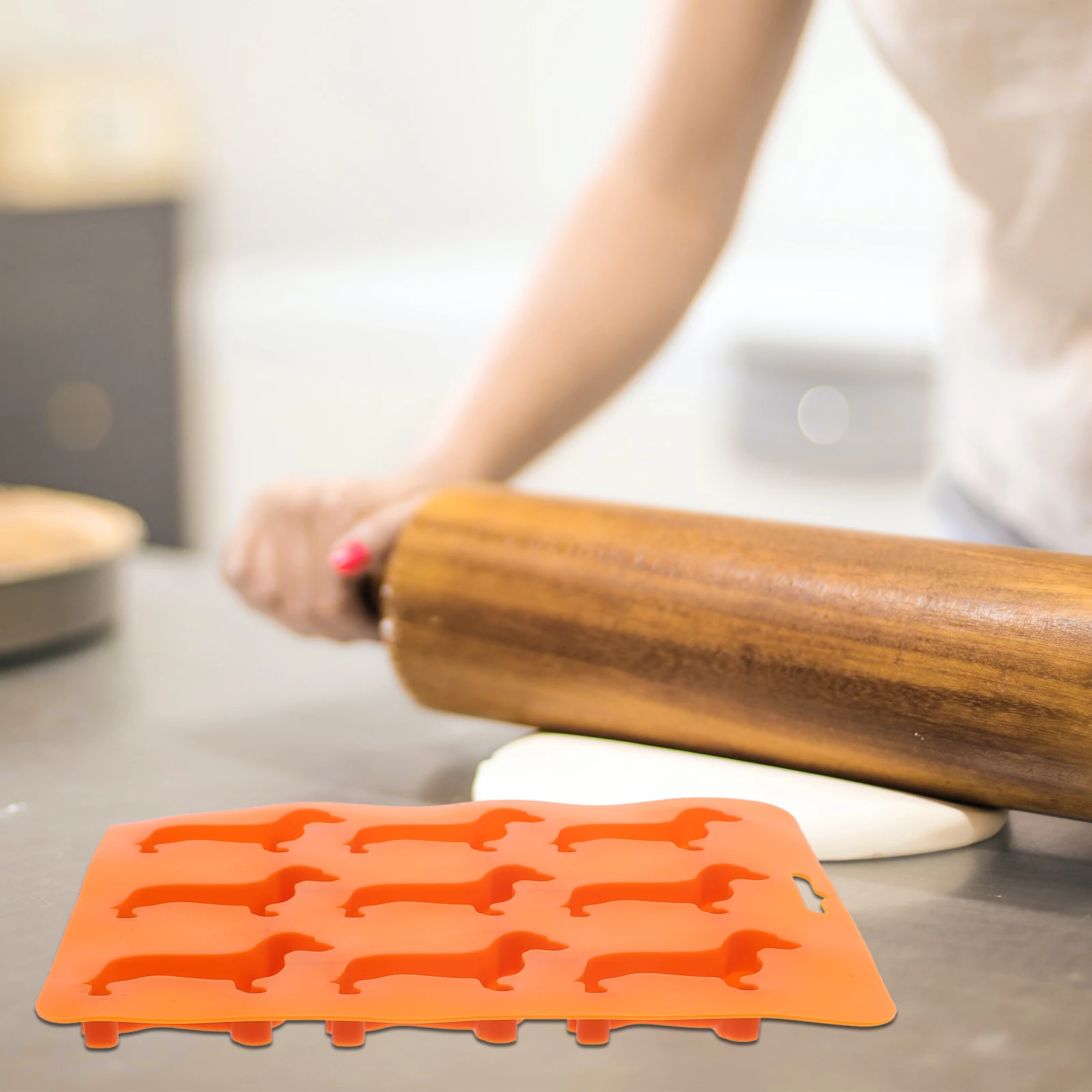 

2 Pcs Animal Shaped Ice Cube Molds Silicone Smooth Surface Cute Non stick Baking Chocolate Making Cookie molds Gifts