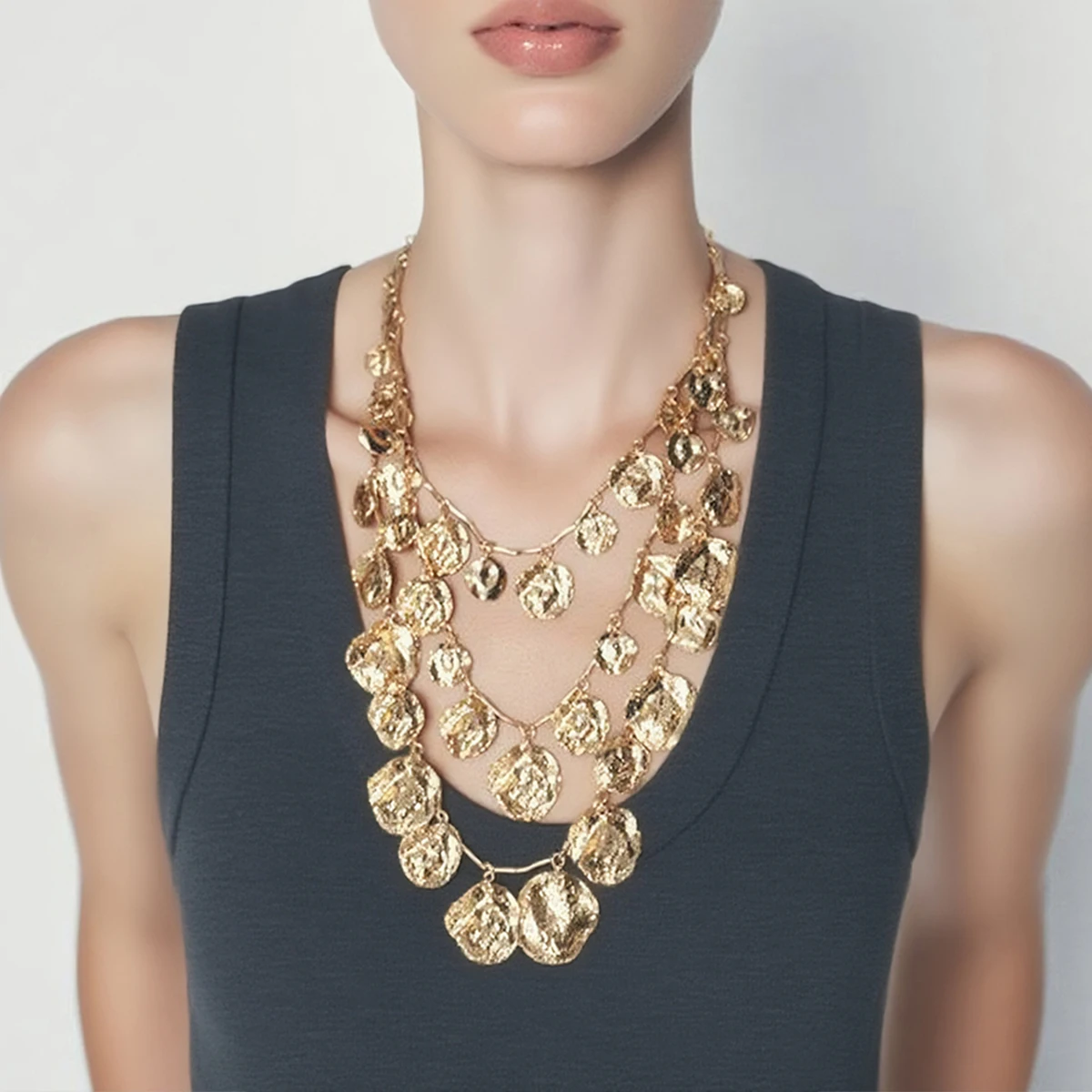 Image of Neu eingetroffene Vintage-Ohrringe aus Metall mit langen Quasten für Damen, geometrischer Statement-Schmuck, Geschenk