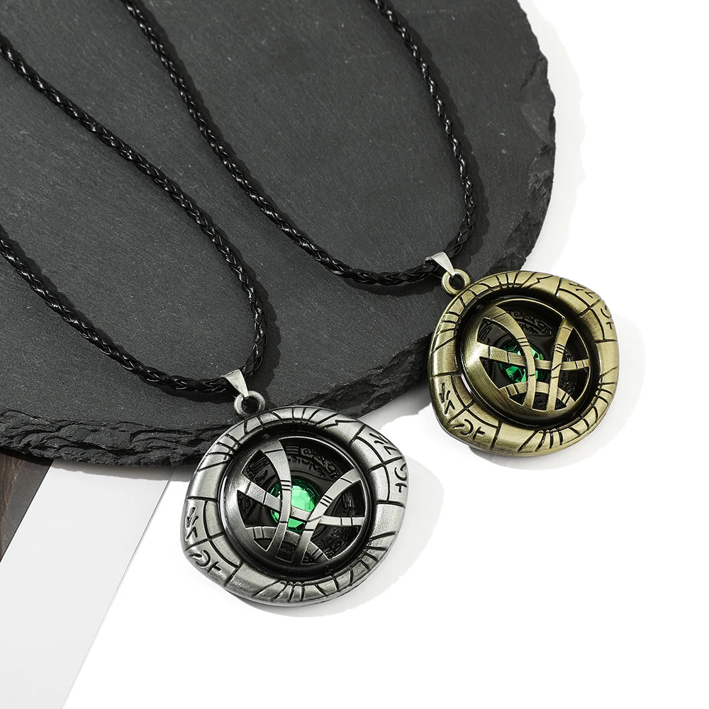 Collar con Colgante Giratorio del Ojo de Agamotto de Doctor Strange de los Vengadores, Accesorio de Moda de Superhéroes para Fans, Joyería