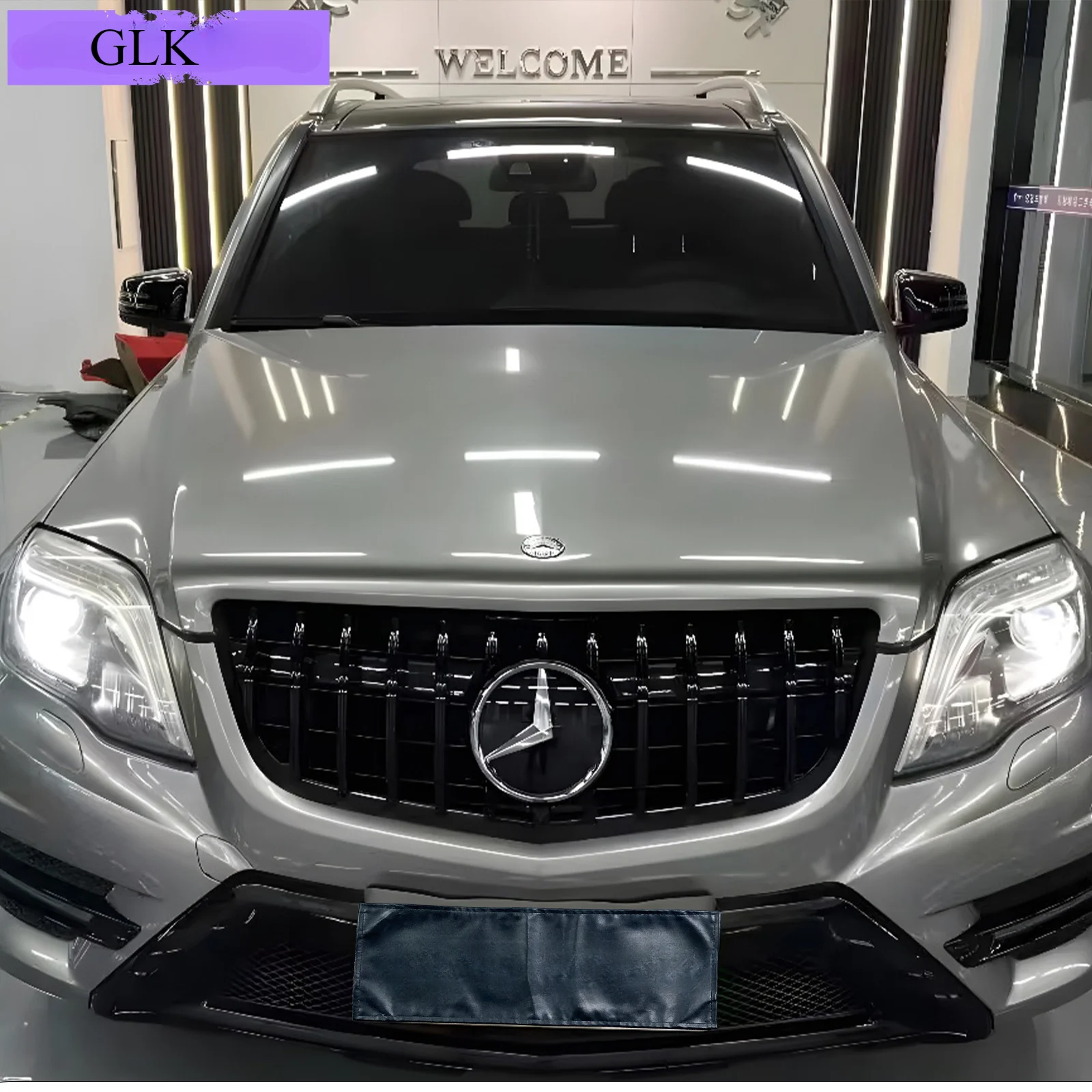 Mercedes Benz 08-15 GLK200 GLK260 GLK300 modified with Starry Sky GT vertical bar grille mirror logo