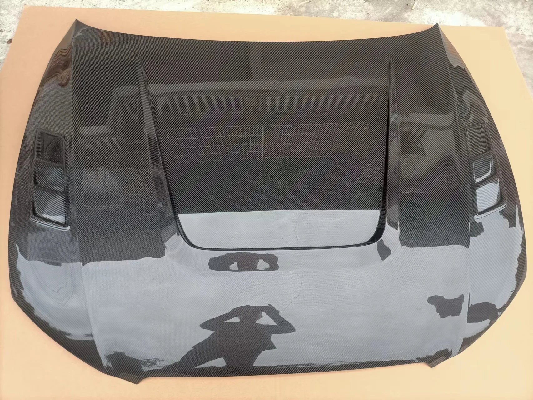 

A5/S5/RS5 Upgrade – Carbon Fiber Hood (Enhanced Performance & Aesthetic Appeal)