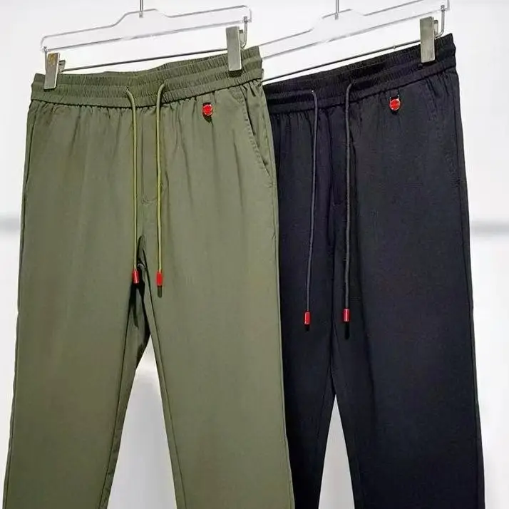 

Kiton old money style business simple and versatile straight slim casual trousers