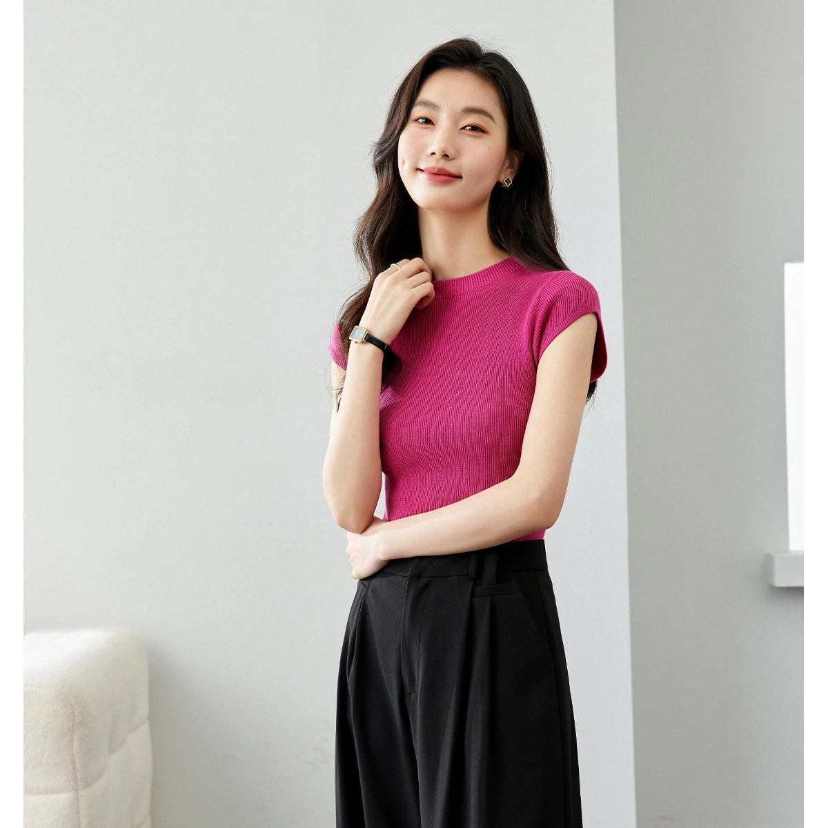 VIMLY Women's Knit Short Sleeve T-shirt Summer 2026 Fashion Elegant Slim-fit Tees Casual Basic Minimalist Female Tops 30138