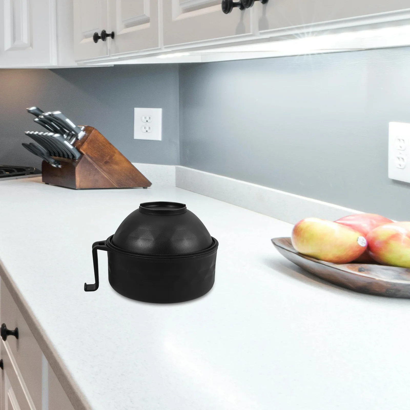 

Microwave Ramen Bowl With Lid Handles Instant Noodles Soup Cooker Black Plastic Round Bowl Dorm Room Essential Spaghetti