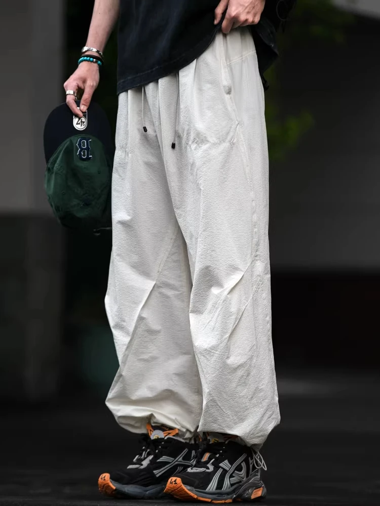 

Lightweight Waterproof Outdoor Hiking Pants Straight Leg Trousers for Men And Women Summer Casual Workwear Trousers