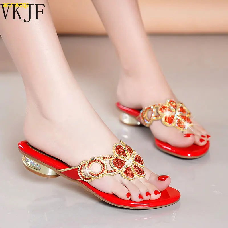 

2025 New Summer Large Women's Slippers Fashion Diamond Flat Women's Sandals Open Toe Flip Flop Women's Beach Shoes