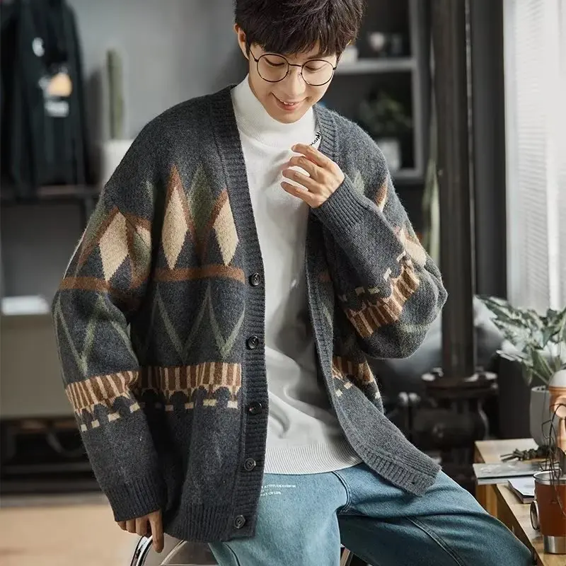 

Кардиган свободного кроя из трикотажа, унисекс, для пар, с длинным рукавом, V-образным вырезом, из полиэстера, повседневный, весна-осень, 2025, Гонконг