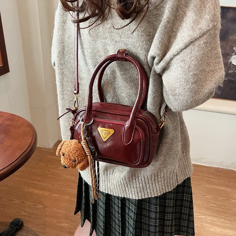 All-Match Retro Elegante Draagtas Women2024Herfst en Winter Nieuwe Eenvoudige Schoudertas Hoge Gevoel Casual Messenger Bag