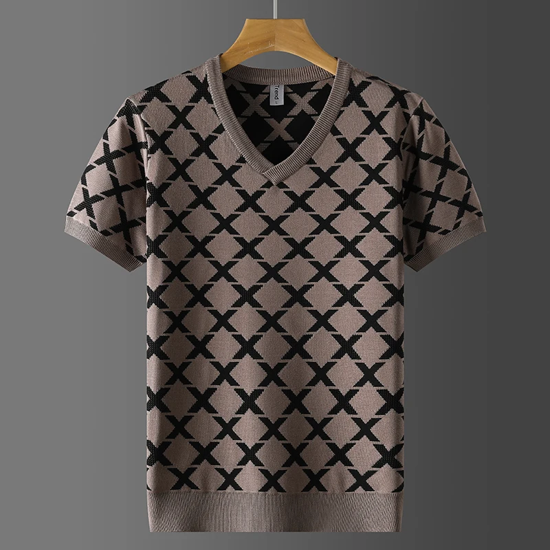 

Men 2024 Summer Fashion Short Sleeve Plaid Tops Tees Male V-neck Sweater T Shirts Men's Casual Pullover Knitted T-shirt D327