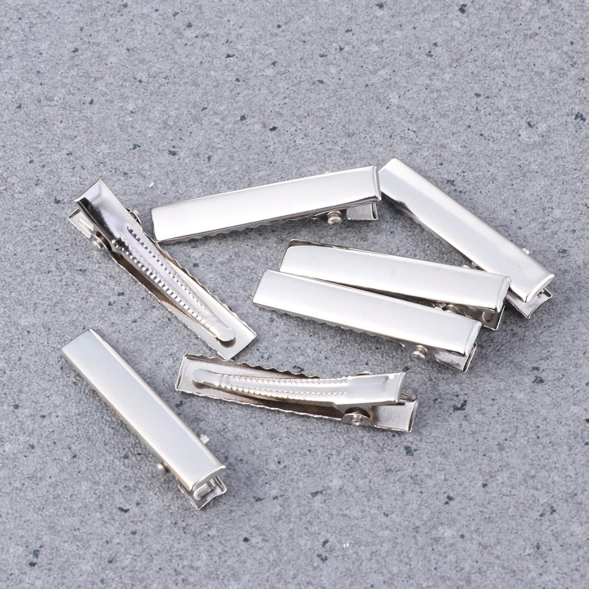 

50Pcs Durable Iron Alligator Clips Mini Hair Clips 5.5cm Silver Teeth DIY Custom Hair Accessories Mini Alligator Clip