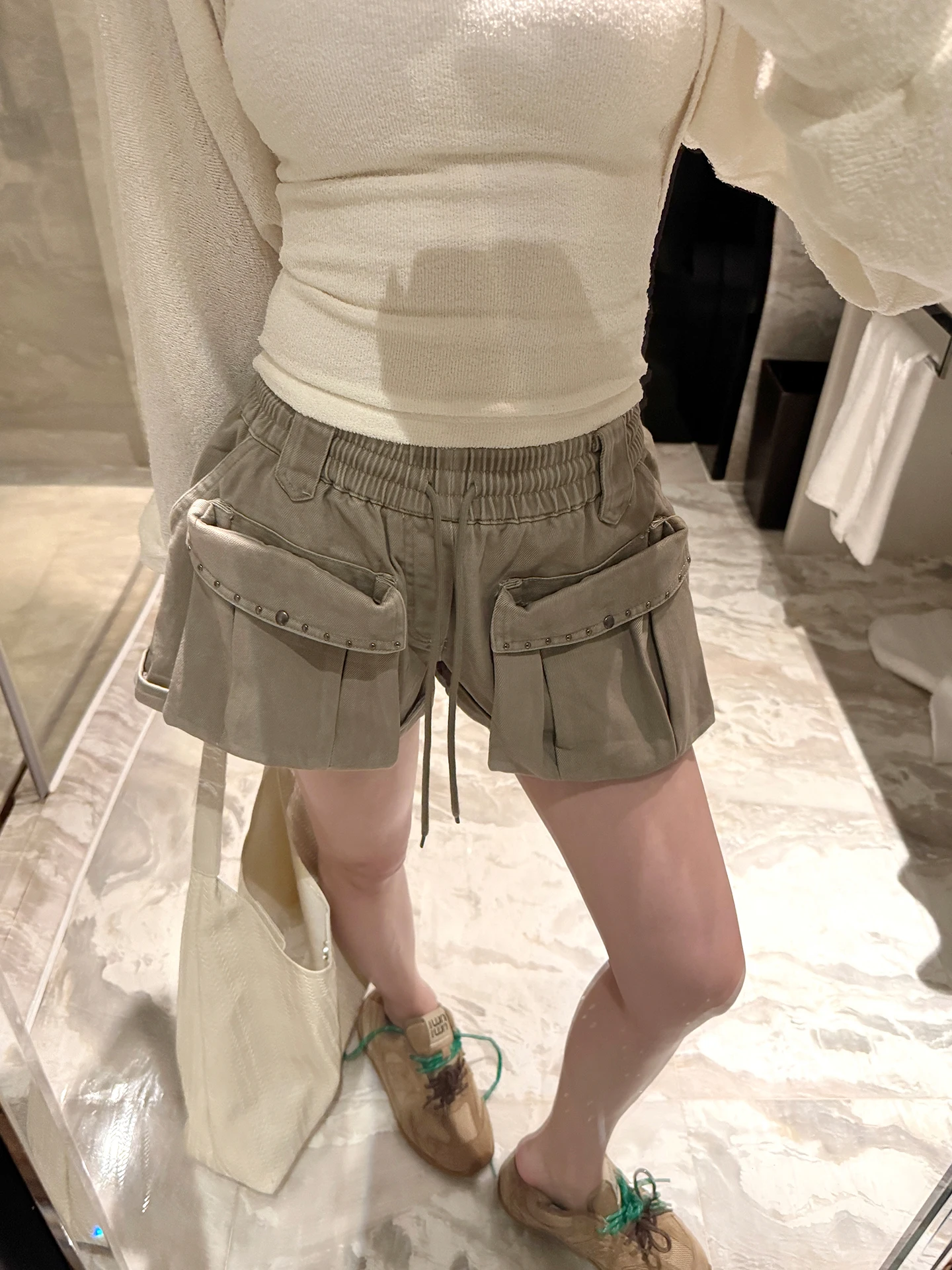 

Ana Phora Washed Vintage Rivet Workwear Shorts Large Pockets Slimming Versatile Cotton Casual Pants for Women Summer New Style