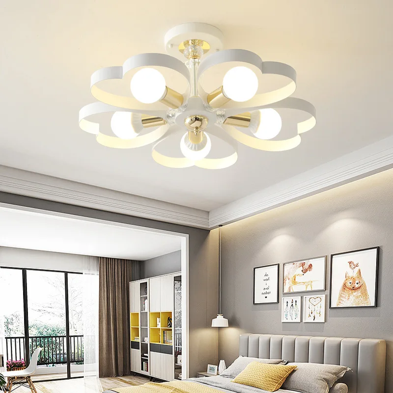 Nordic Living Room Crystal Ceiling Lamp Personality Restaurant Bedroom Black Heart Iron Art Ceiling Lights  Study Lamps