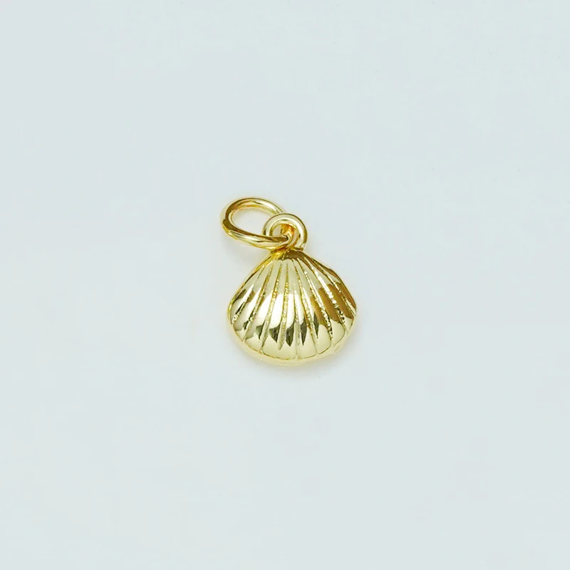 4 Pieces Brass Glossy Sea Creature Pendant for Diy Necklace Connector Jewelry Making Conch Scallop Fish Seahorse Starfish Turtle