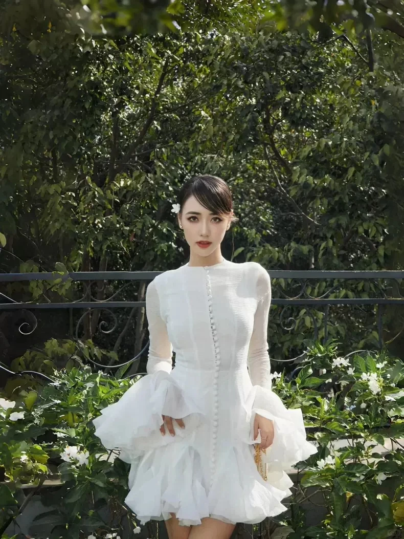 

Slimming Design Summer Dress Women's New Bell Sleeve Petal Fairy Skirt A-Line Silhouette Sweet Waist Design Short Skirt