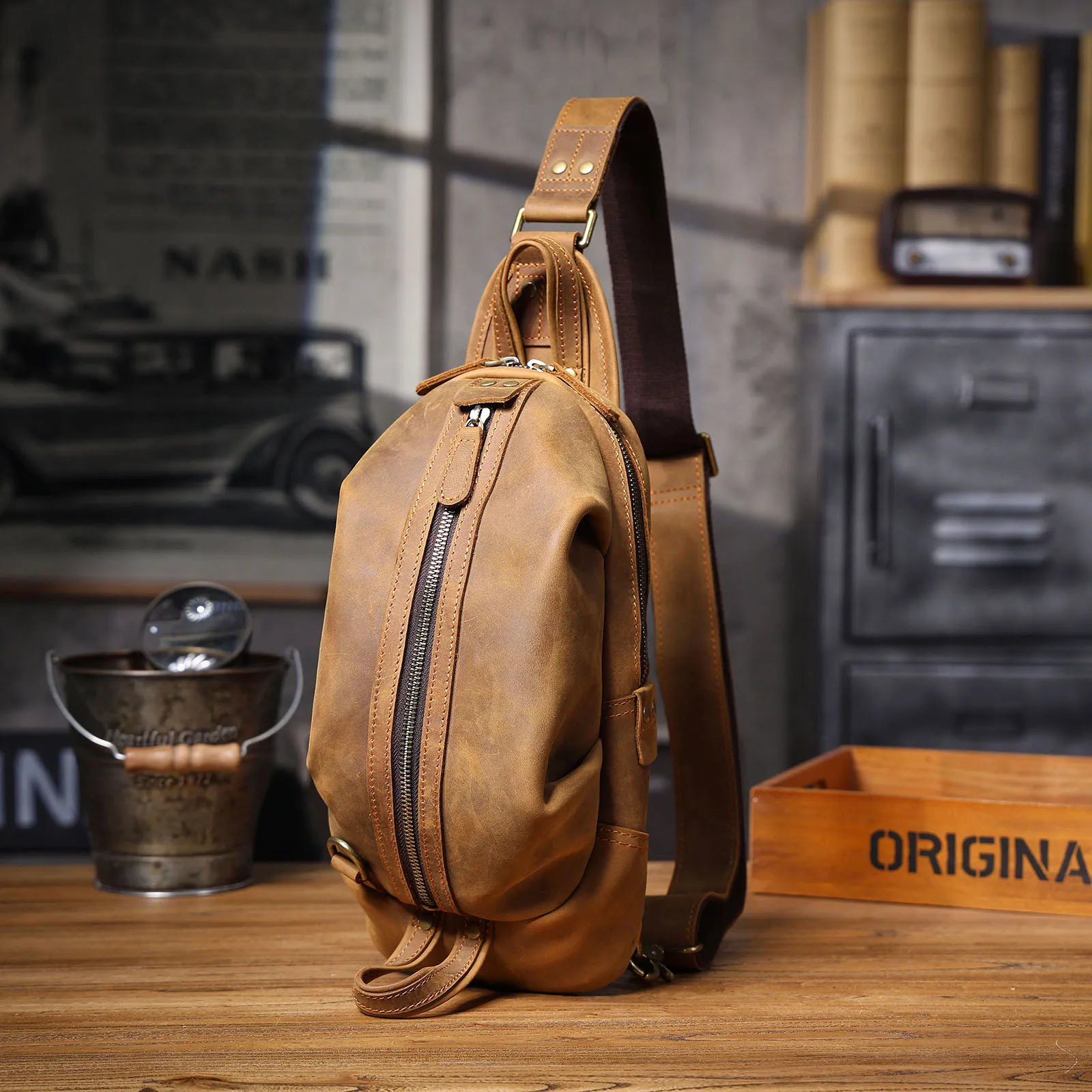 Vintage Echtleder-Umhängetasche für Herren, Vollnarbenleder, Crossbody-Brusttasche, große Kapazität – Detail 8